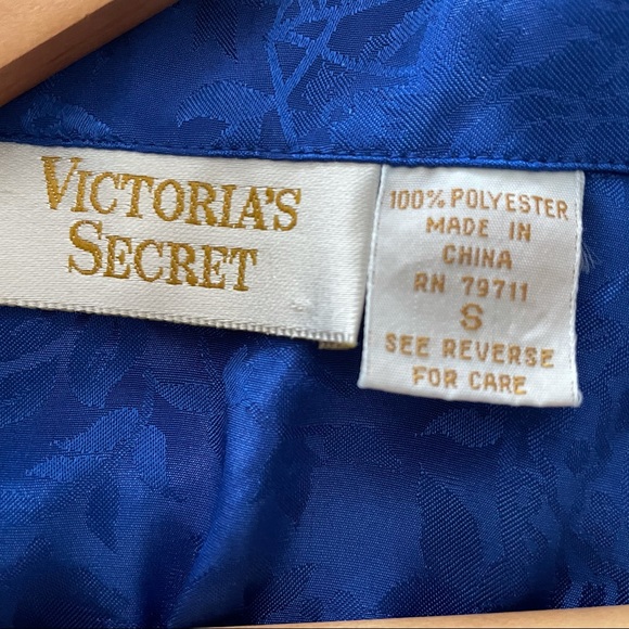 Vintage Victoria’s Secret Top - Picture 4 of 4